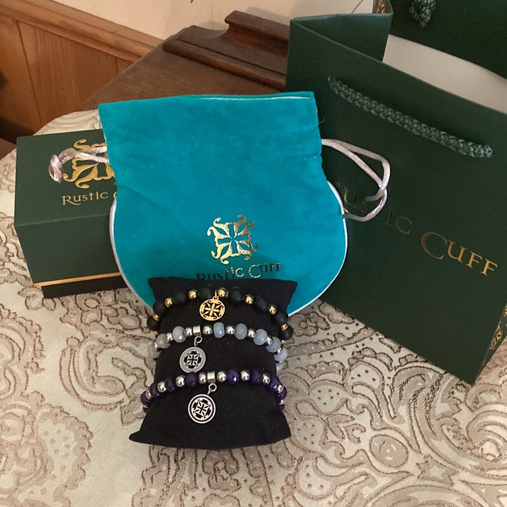 Rustic Cuff Bundle With Dust Bag, Box And Gift Ba… - image 1